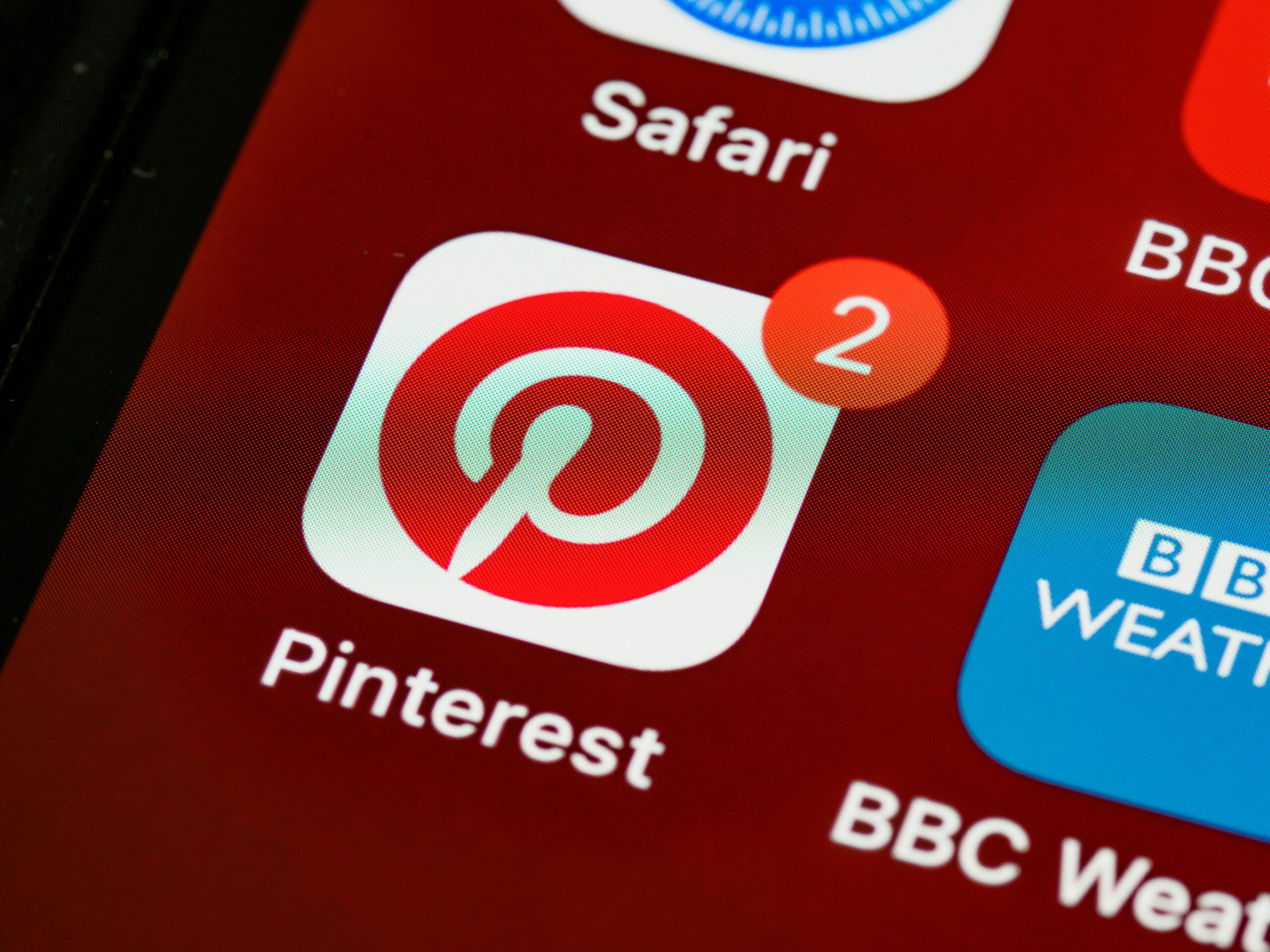 La red social visual Pinterest permite controlar los contenidos con inteligencia artificial